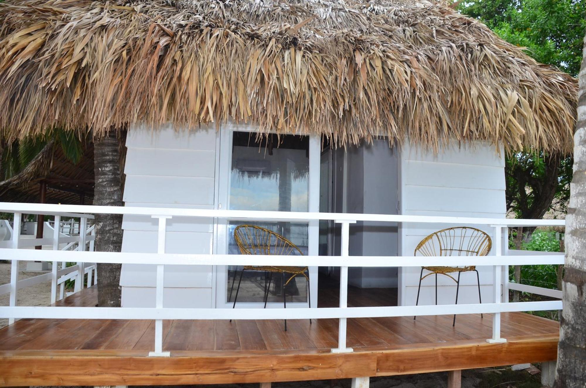 Marine Beach Club & Hotel By Tequendama Tierra Bomba Esterno foto