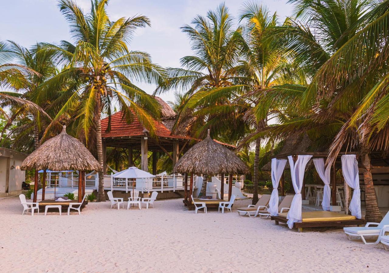 Marine Beach Club & Hotel By Tequendama Tierra Bomba Esterno foto